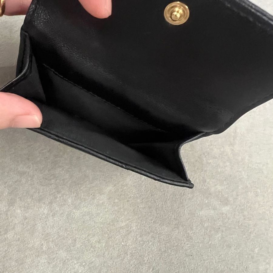 Chanel 19 mini 黑金三折短夾-30