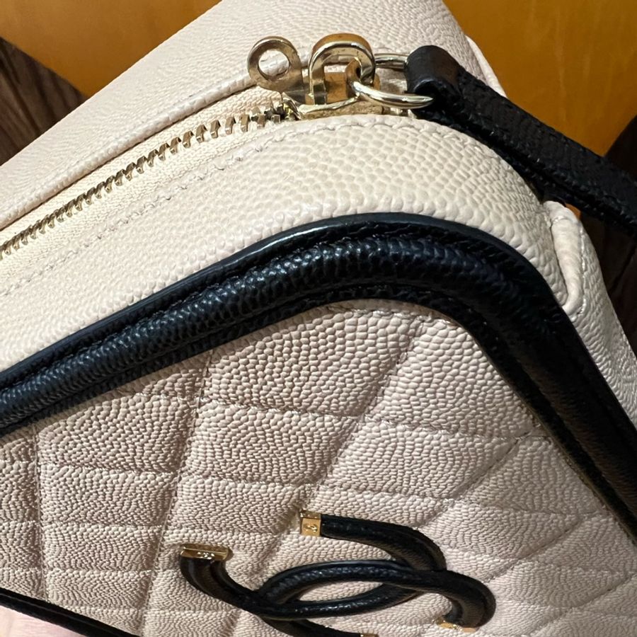 Chanel vanity case 21 荔紋牛皮-12