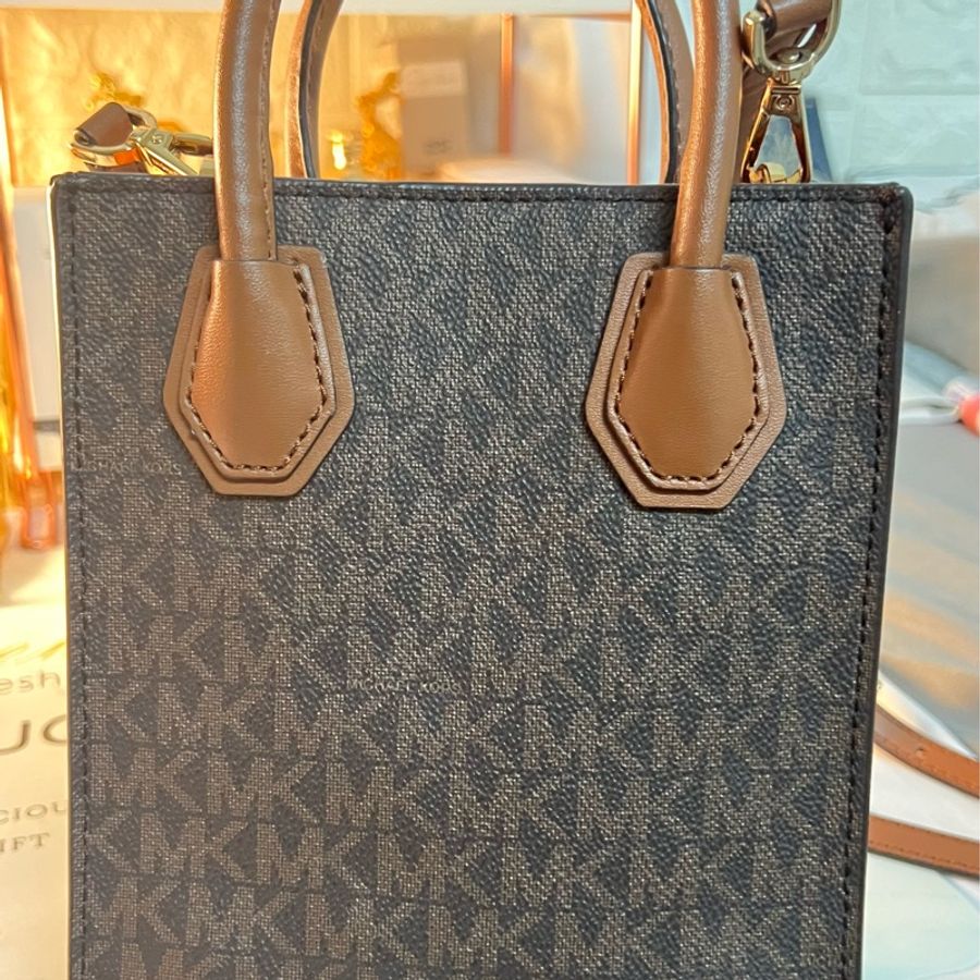 Michael Kors 琴譜包+零錢包。手提斜背兩用包 焦糖色-1