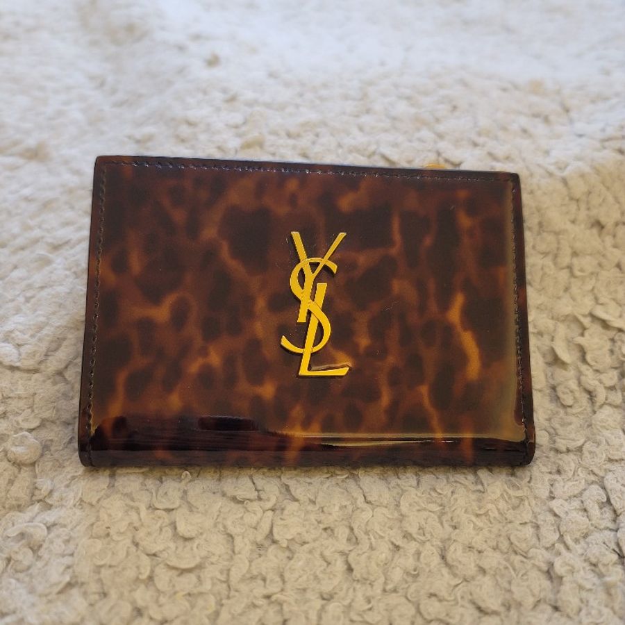 🎊新年優惠🎊 Yves Saint Laurent YSL 大金Logo琥珀豹紋錢包-1