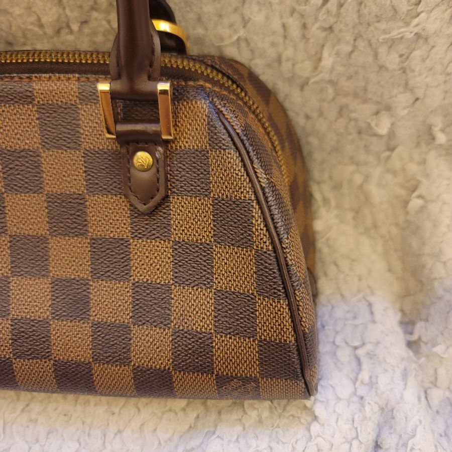 LV 棋盤格小元寶 元寶包 手提包-8