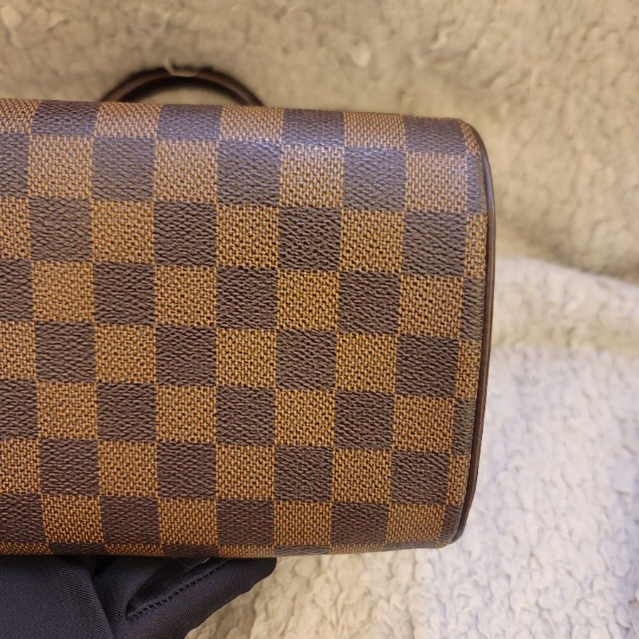 LV 棋盤格小元寶 元寶包 手提包-19