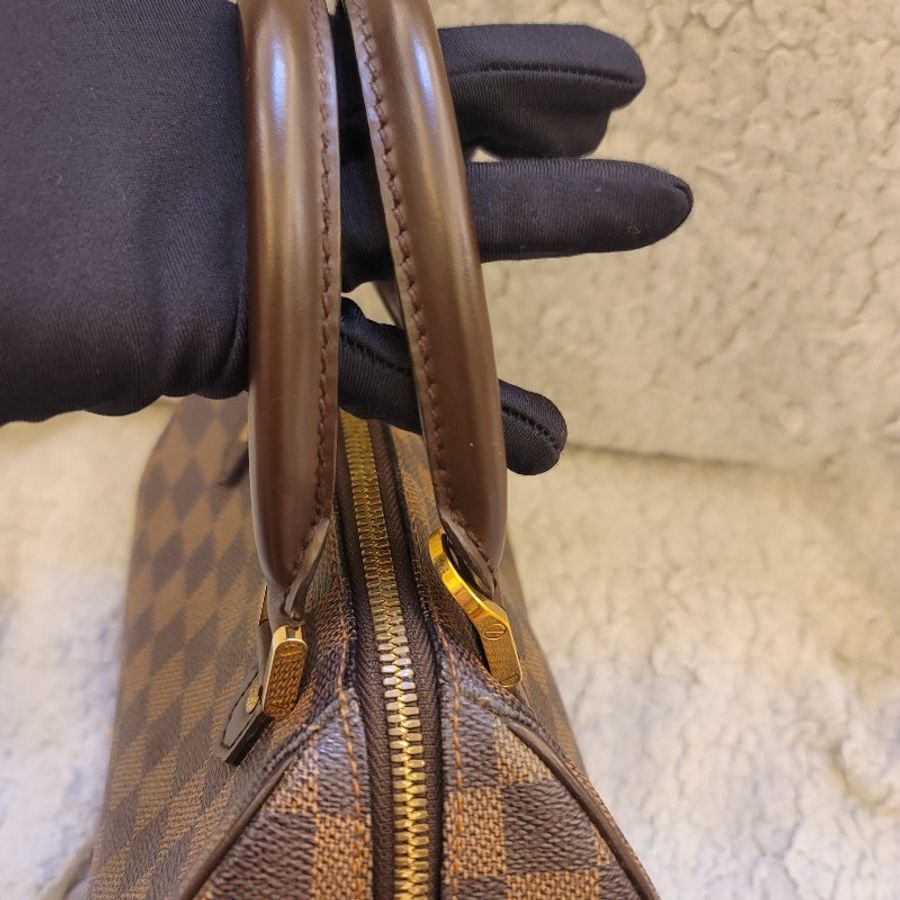 LV 棋盤格小元寶 元寶包 手提包-22