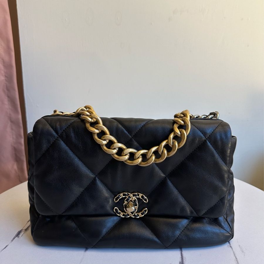 Chanel 19 30” 今年就是愛大包-0