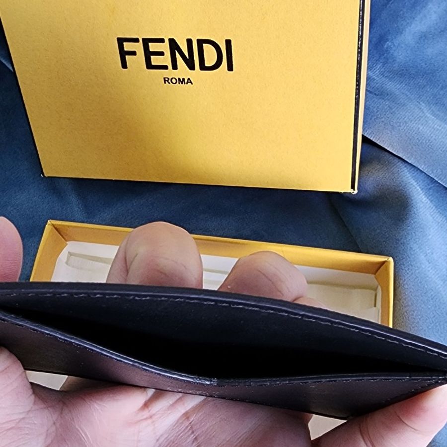 FENDI 老花卡片套 附盒-2