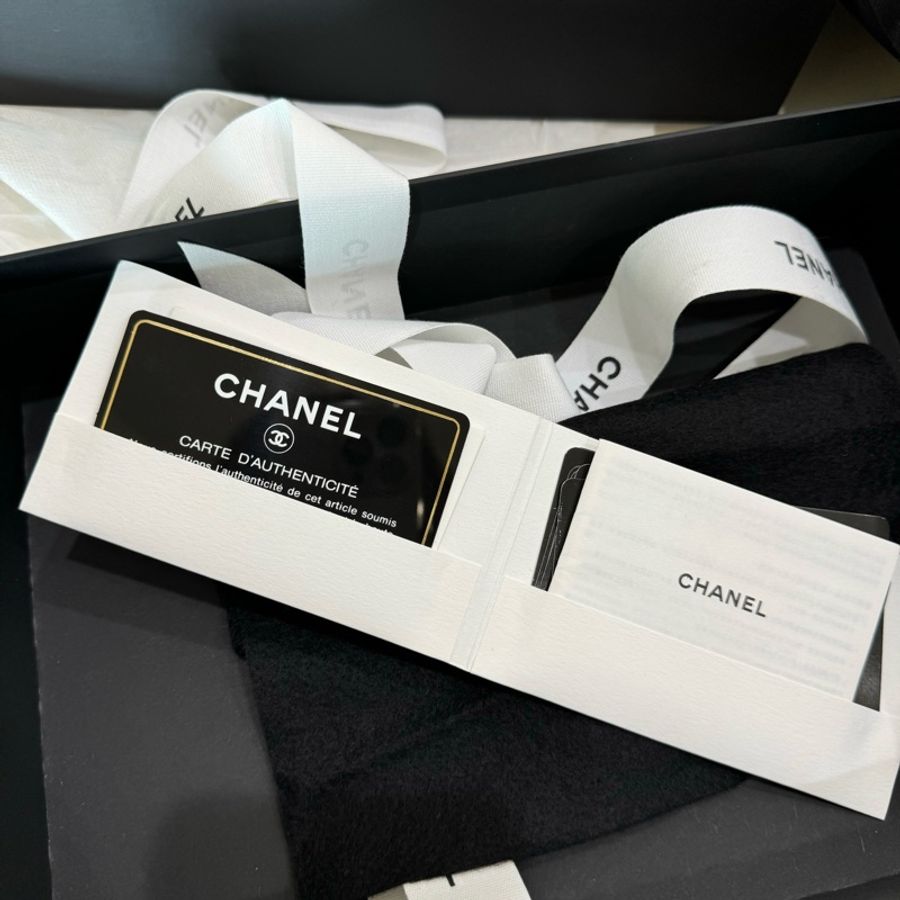 Chanel woc 近全新 羊皮黑金-18