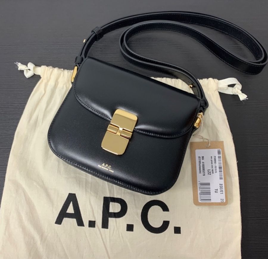 全新APC Grace mini shoulder bag (黑)-3