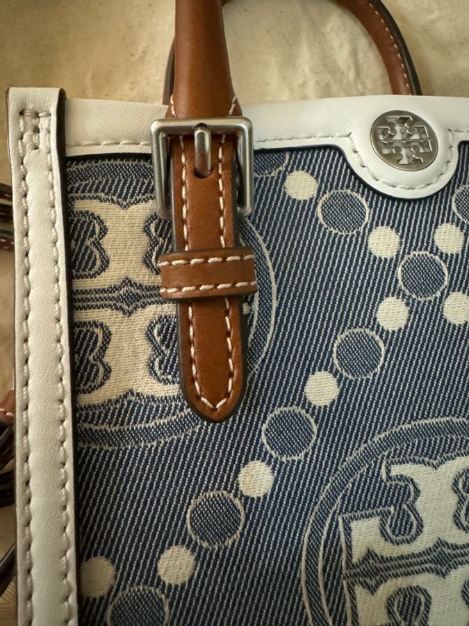 全新Tory Burch TB T-Monogram Mini 琴譜包-5