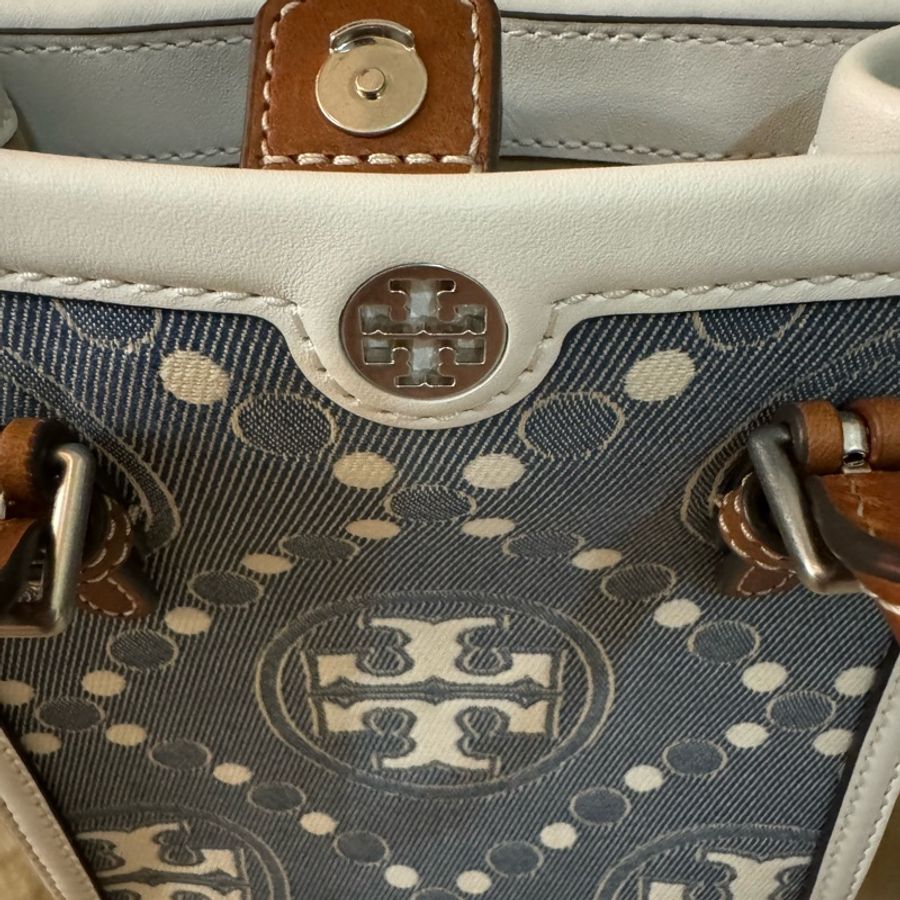 全新Tory Burch TB T-Monogram Mini 琴譜包-6