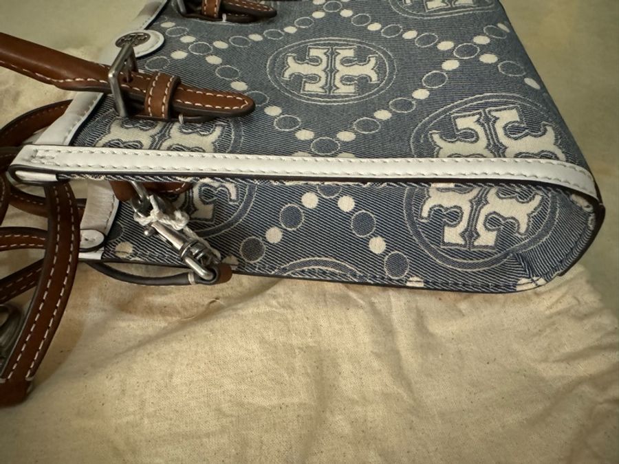 全新Tory Burch TB T-Monogram Mini 琴譜包-8