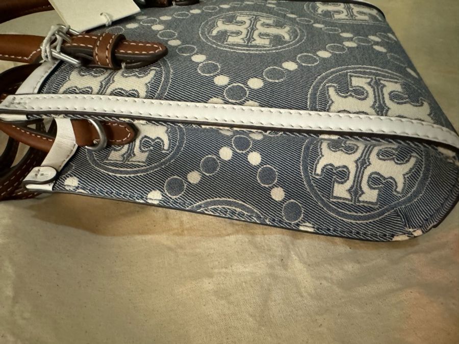 全新Tory Burch TB T-Monogram Mini 琴譜包-9
