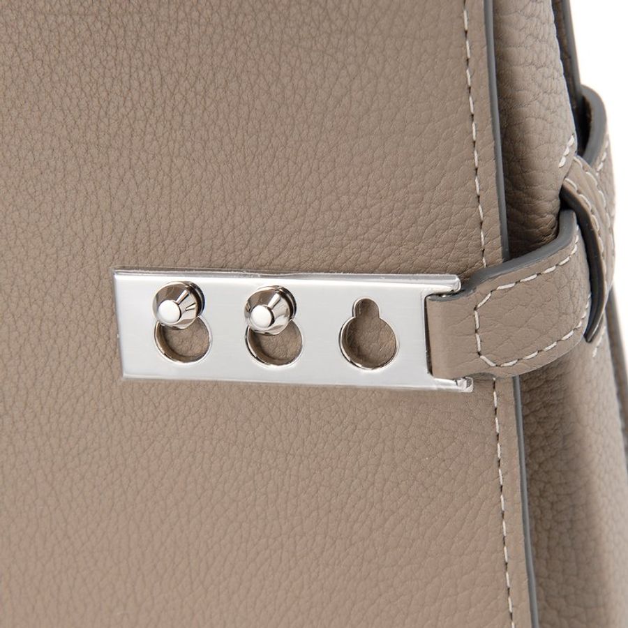 Delvaux 比利時國寶 Crispy Calf Tempete PM 包 斑鳩灰《2024季度★全新商品 》-12