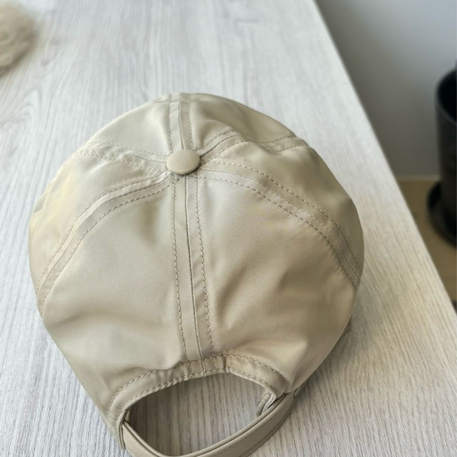 Burberry 卡其色棒球帽-3