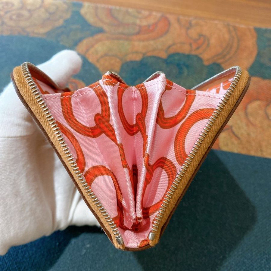【99新】HERMES 經典silk in系列 棕色 EPSOM 小牛皮拉鍊絲巾短夾零錢包-5