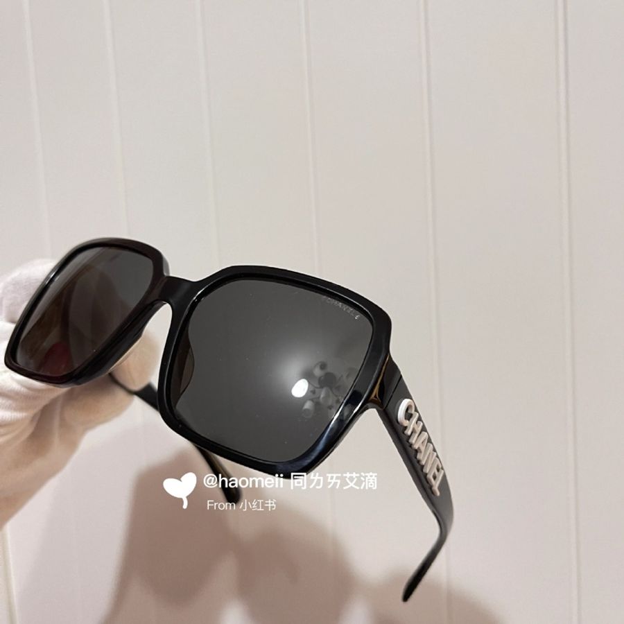 Chanel 黑框白字墨鏡 明星同款 太陽眼鏡🕶️-1