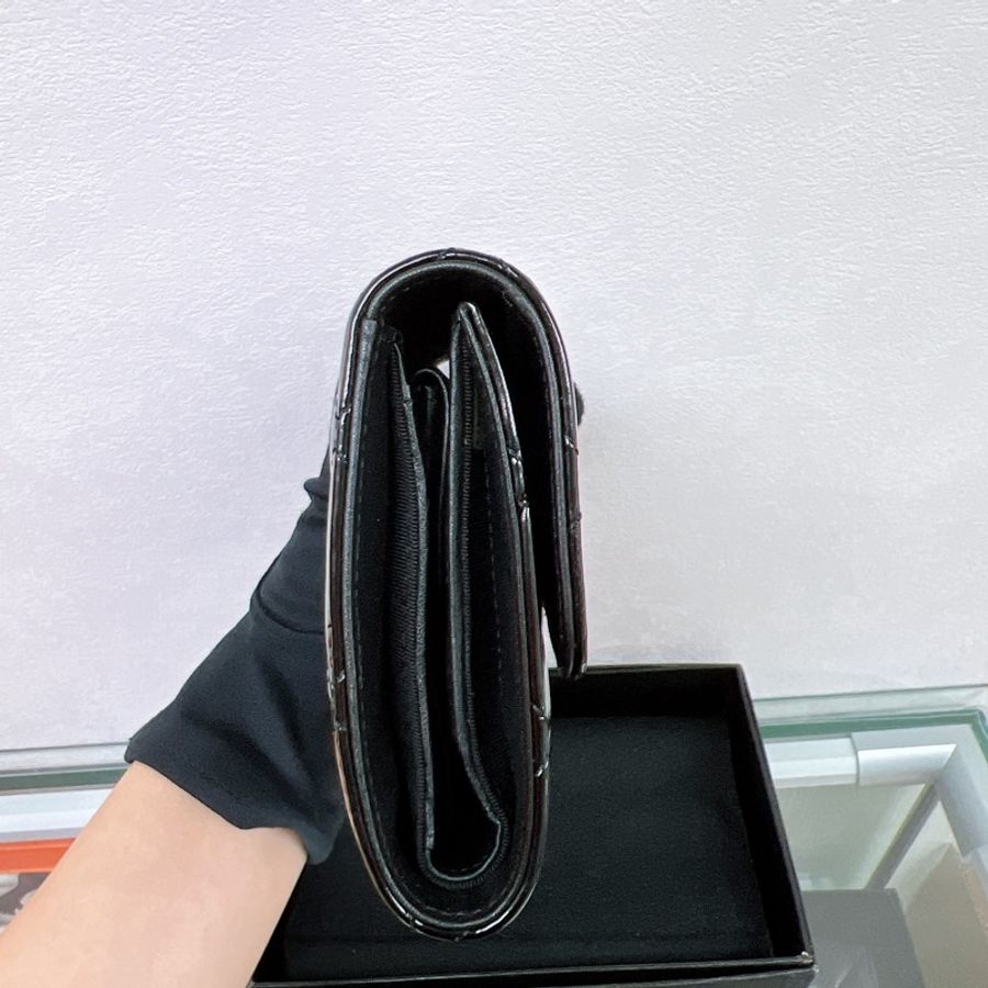 Chanel 黑色漆皮長夾/ 皮夾 / 銀包 long wallet patent-9