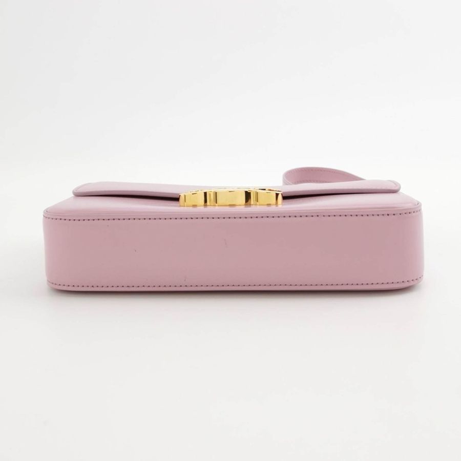Celine Triomphe凱旋門牛皮純色Logo插扣單肩包-4