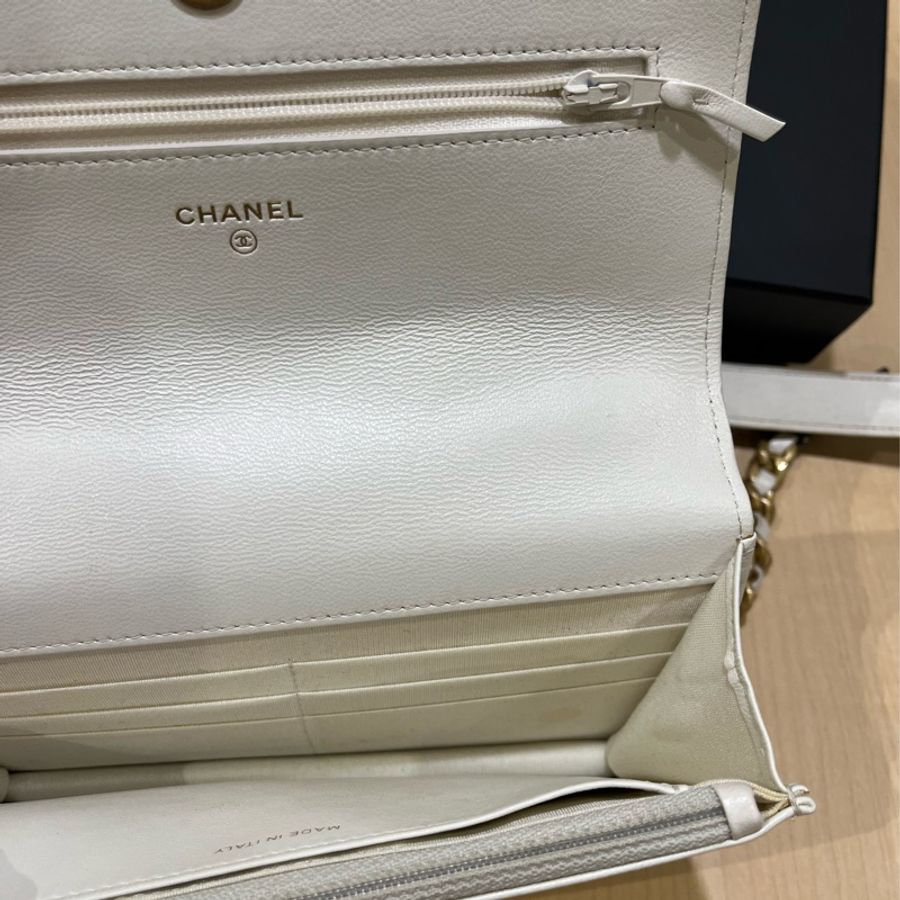 Chanel 19 WOC 白色-3
