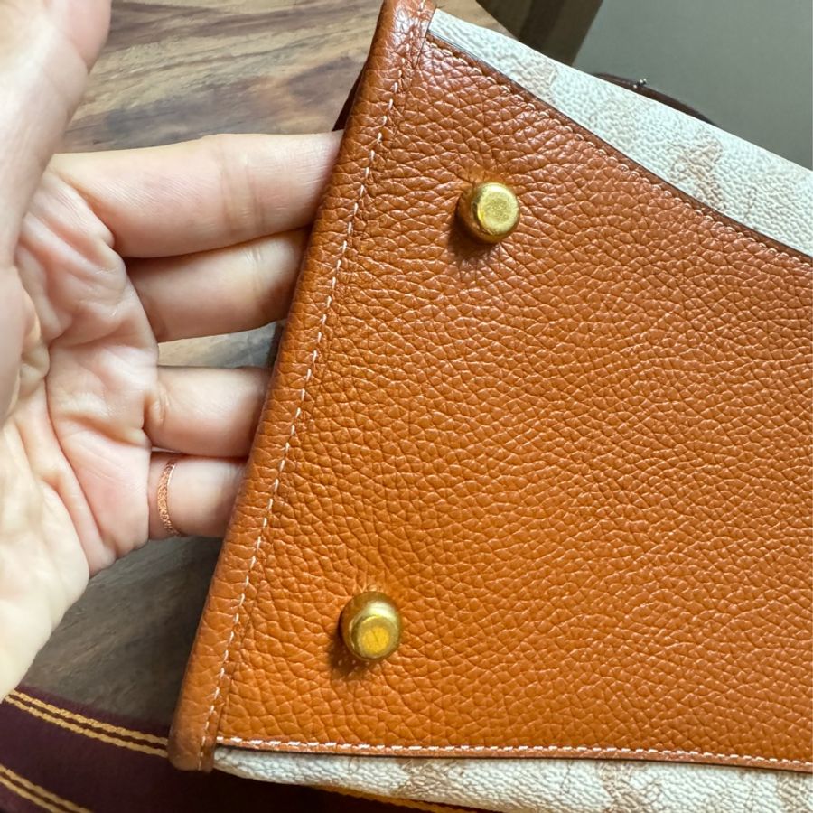 COACH 馬車標誌防刮 PVC手提/斜背兩用包 米駝色-8