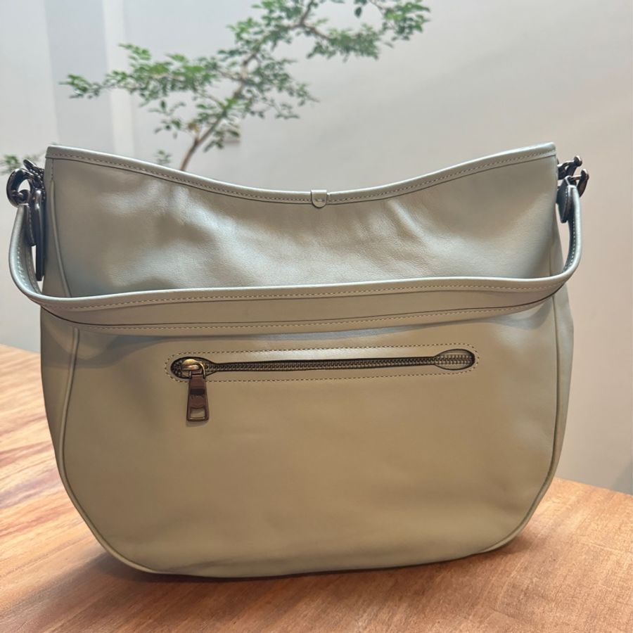 COACH TABBY HOBO 經典兩用新月包 (粉藍)-1