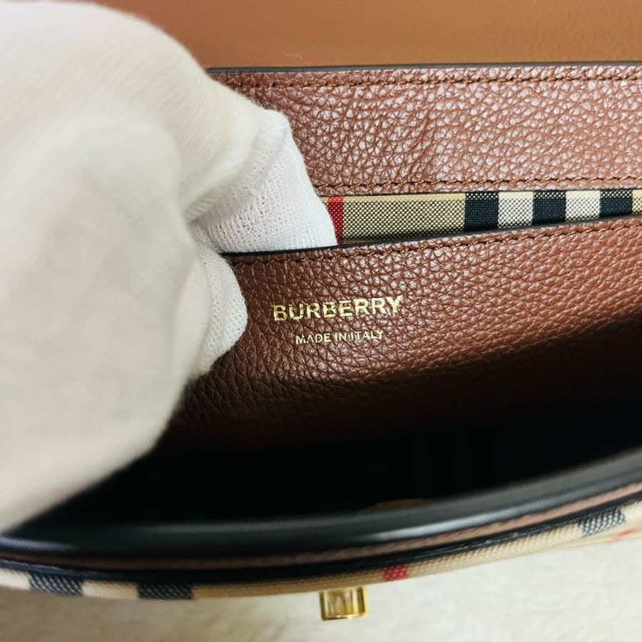 Burberry NOTE系列#經典格紋拼接牛皮斜背包(中/棕×米格紋)-24
