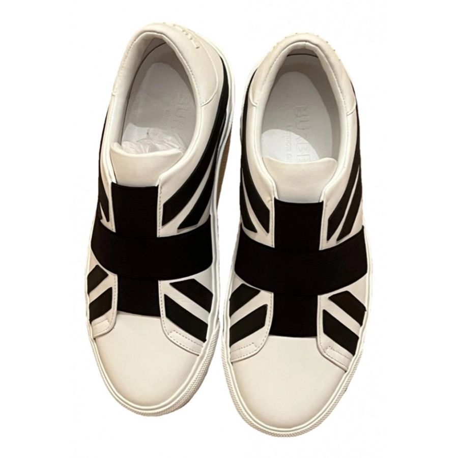 Burberry-0
