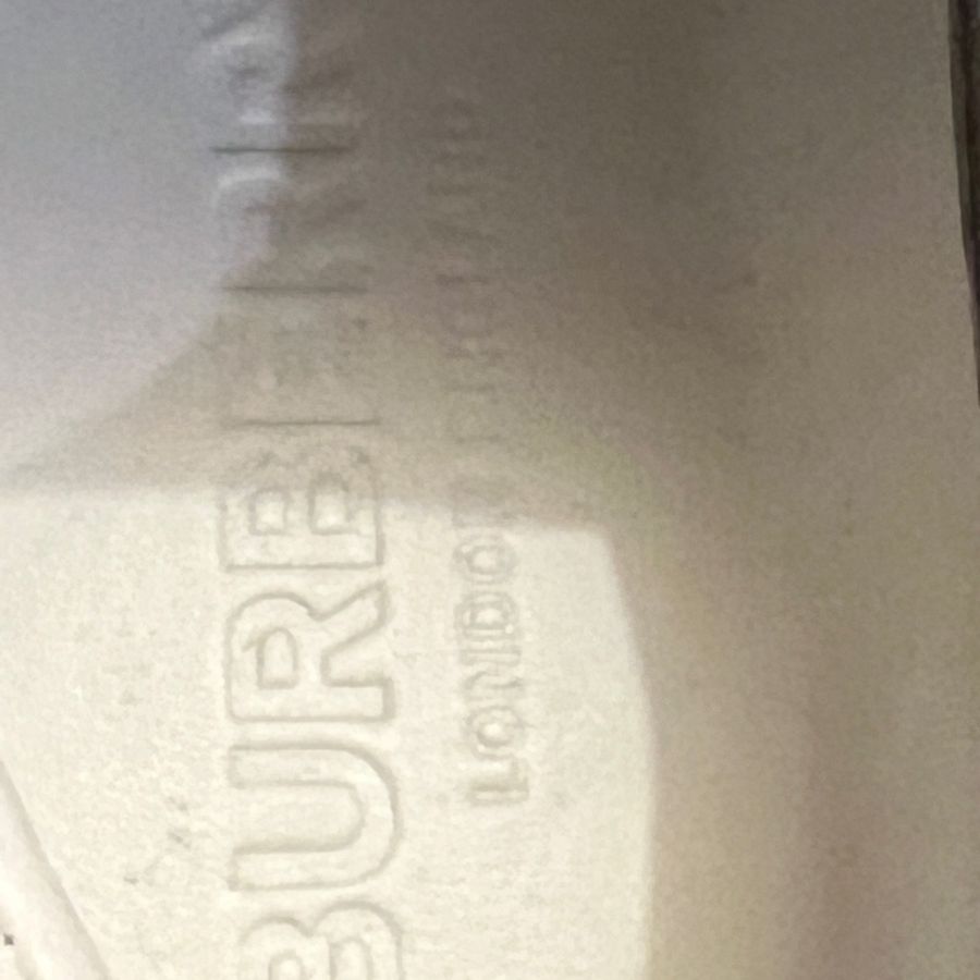 Burberry-12