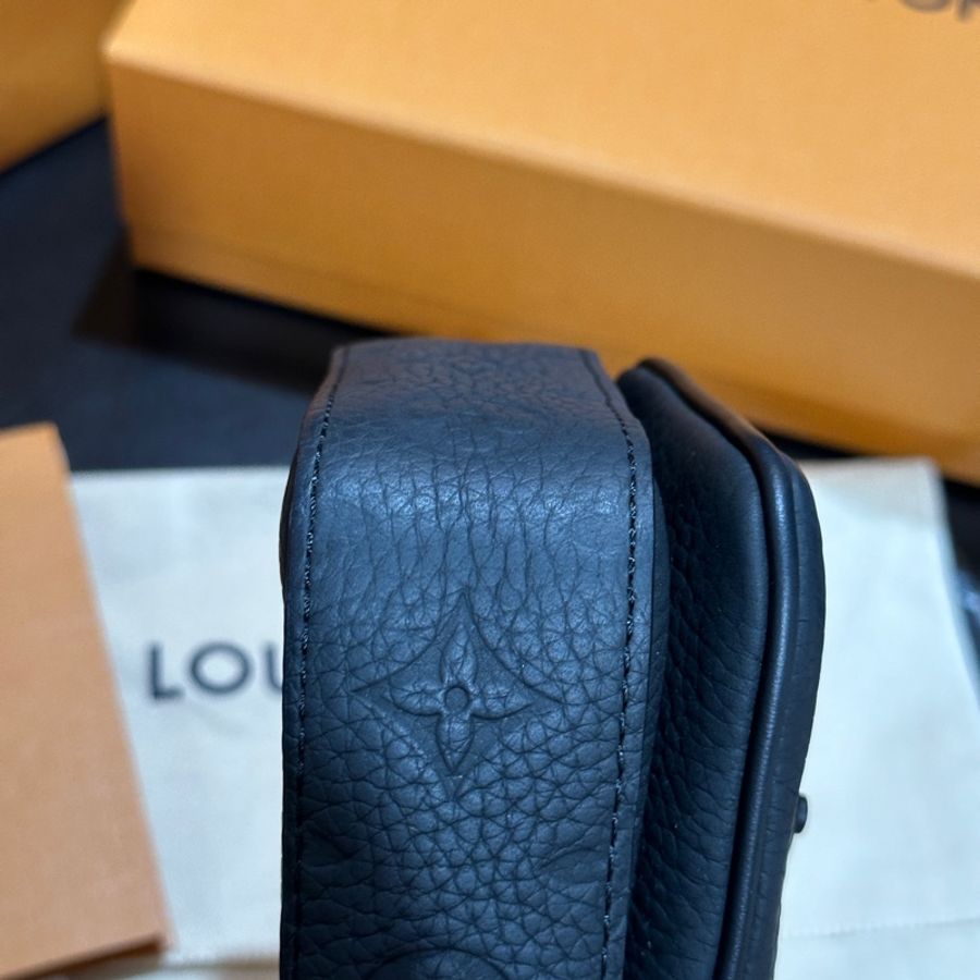 louis vuitton S-Lock 直式隨身錢包 LV 男包 小包-4