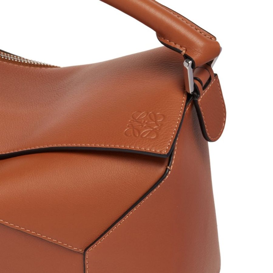 Loewe 經典小牛皮 中款 Puzzle 包 焦糖色《2024季度★全新商品 》-7
