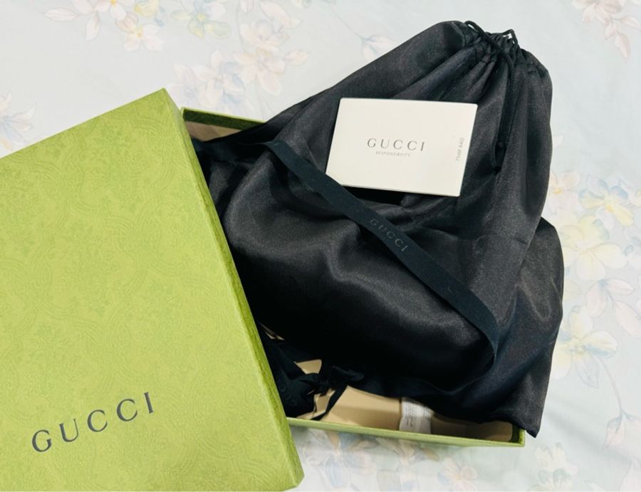 優質二手正品GUCCI MARMONT 馬夢相機包-18