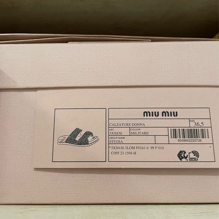 MiuMiu 拉菲草效果編織面料拖鞋-4