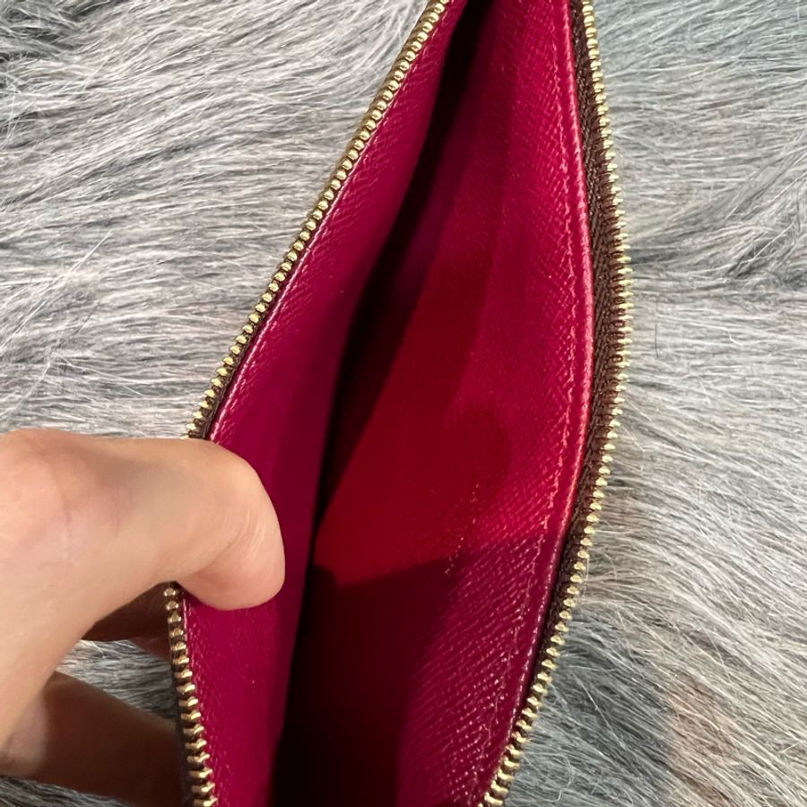 LV M81896 原花 老花 金釦 Félicie Pochette 三合一 Woc 斜背包 鍊包 手機包-13