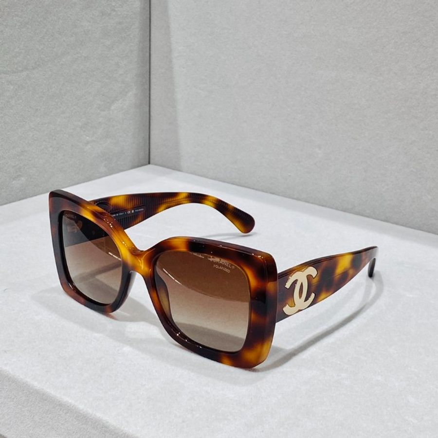 CHANEL CH5435 C622S6 經典大框漸變鏡片 玳瑁配色太陽眼鏡，很貴氣的一款，超級遮臉 全新全配-2