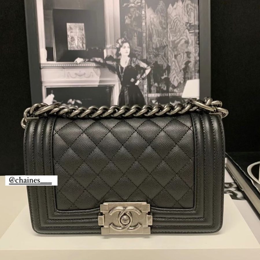 Chanel boy 20 小牛皮(全新）-0