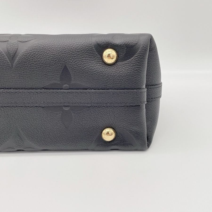 LV黑牛皮大LOGO壓紋CARRY ALL-12