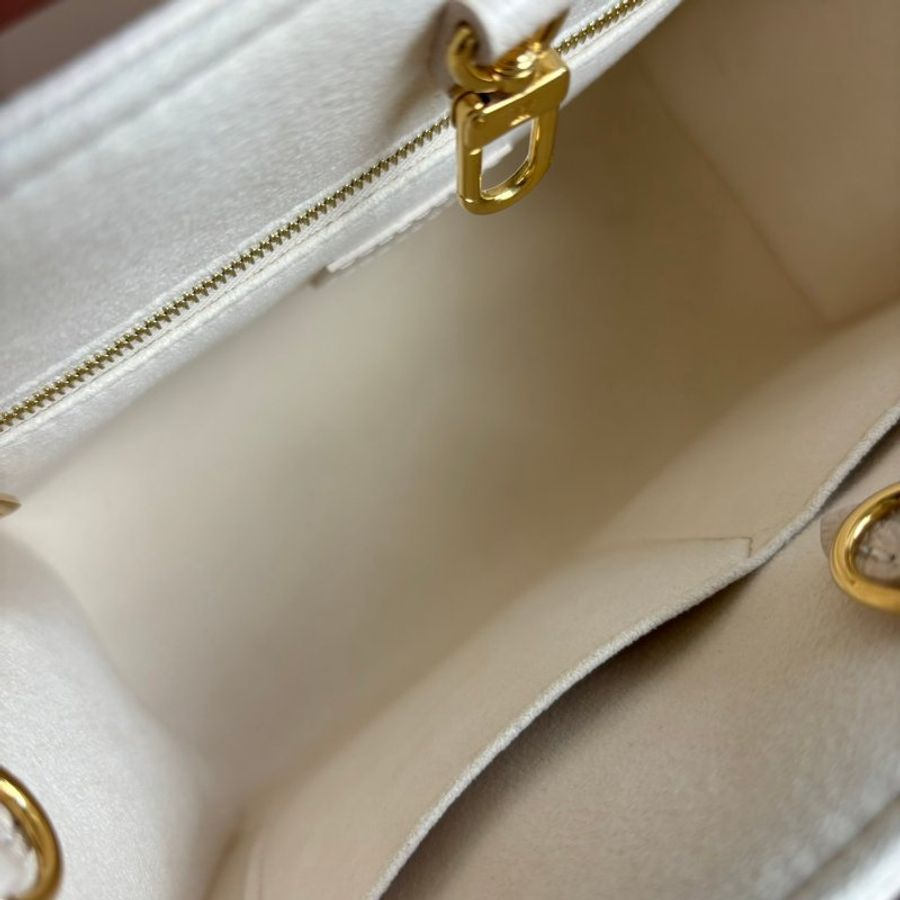 ::LOUIS VUITTON:: LV M46513 漸層ONTHEGO 小款-2