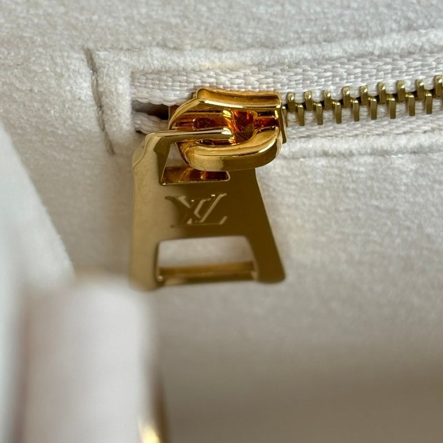 ::LOUIS VUITTON:: LV M46513 漸層ONTHEGO 小款-7