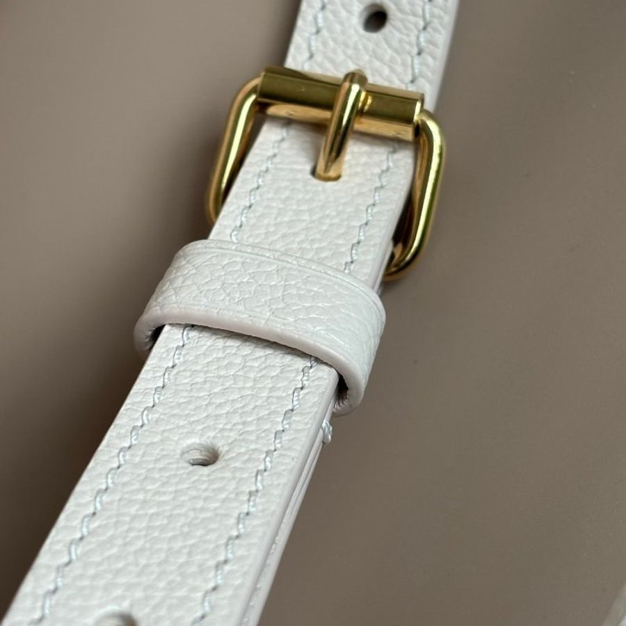 ::LOUIS VUITTON:: LV M46513 漸層ONTHEGO 小款-17