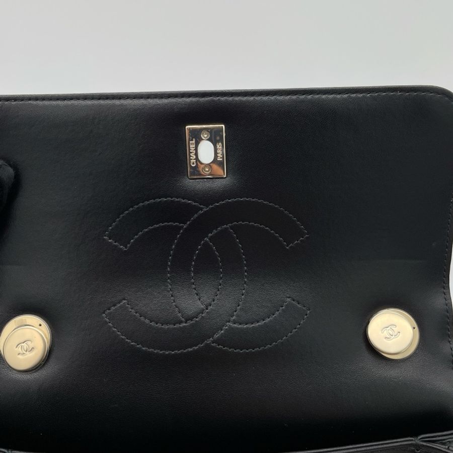 Chanel 黑羊皮Trendy CC 25-15