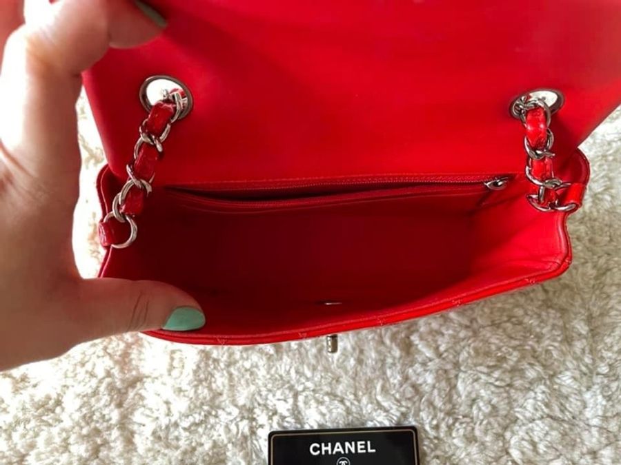 Chanel coco 20 漆皮亮紅色-22