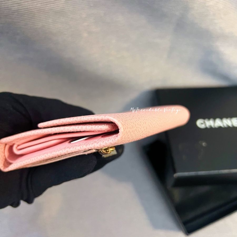 Chanel 淺粉紅色荔枝皮短銀包-13