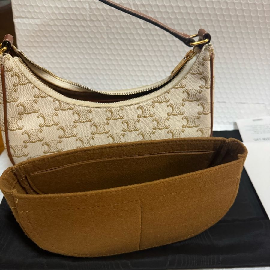 Celine Ava bag 經典白老花 腋下包 半月包 hobo bag-1
