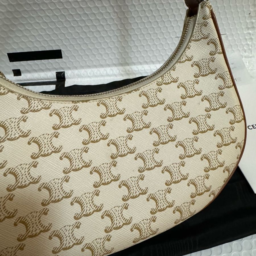 Celine Ava bag 經典白老花 腋下包 半月包 hobo bag-3