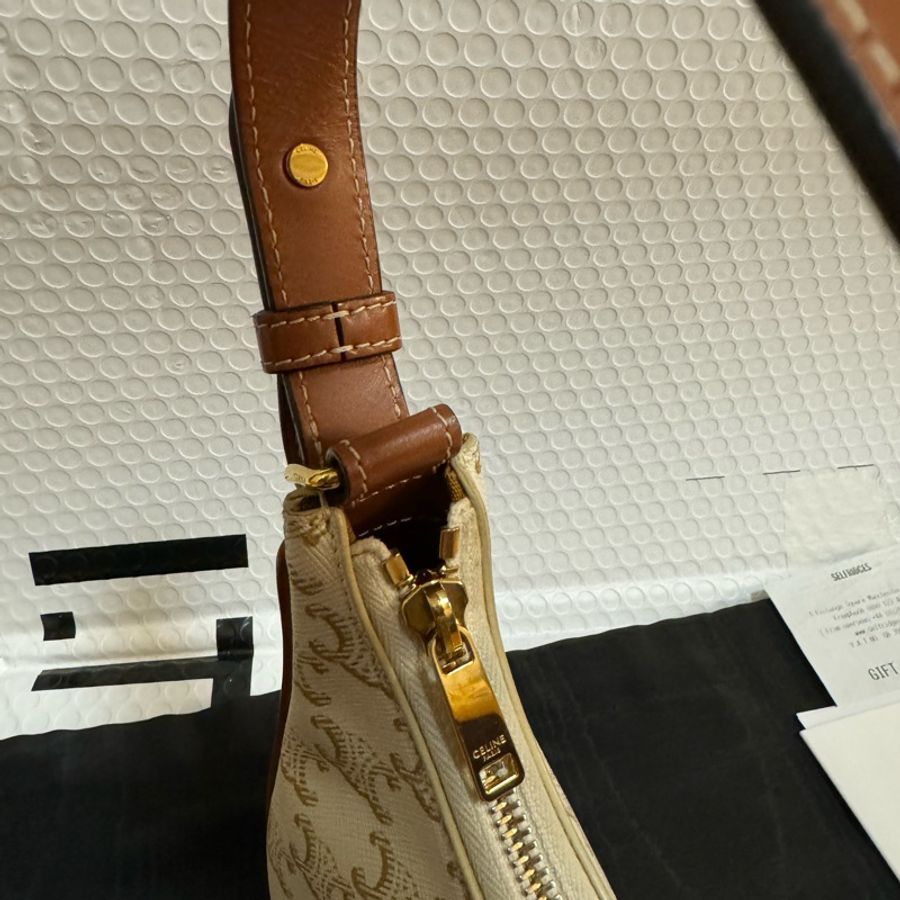 Celine Ava bag 經典白老花 腋下包 半月包 hobo bag-10
