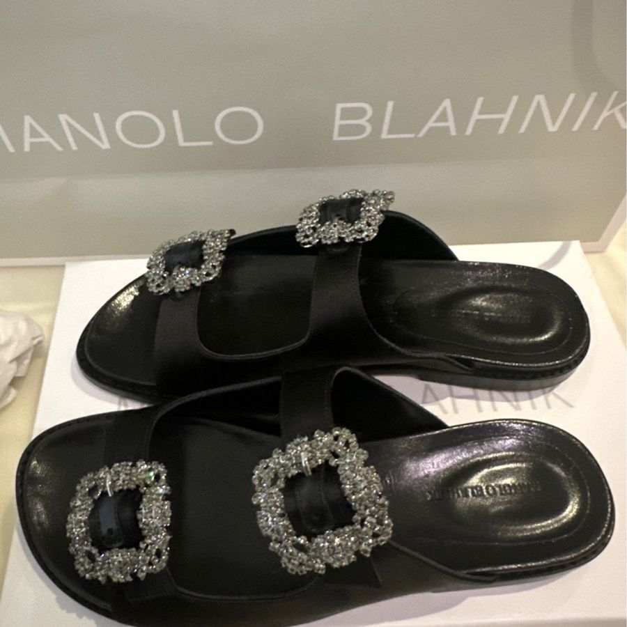 Manolo BLAHNIK女鞋全新購於櫃位有購證全配size37黑色全鑽日本限定版Manolo BLAHNIK 黑色全鑽涼鞋-16