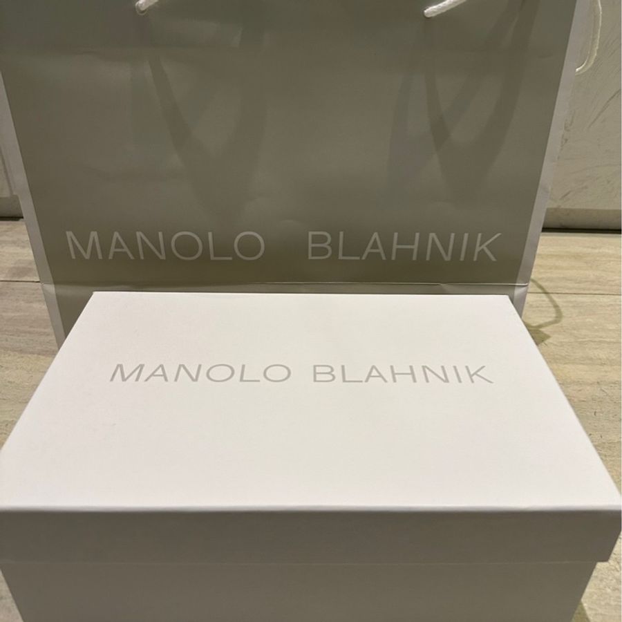 Manolo BLAHNIK女鞋全新購於櫃位有購證全配size37黑色全鑽日本限定版Manolo BLAHNIK 黑色全鑽涼鞋-19