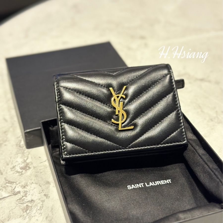 YSL CASSANDRE SAINT LAURENT MATELASSEMI#J* 皮翻蓋卡片套 小型按扣翻蓋卡片套-1