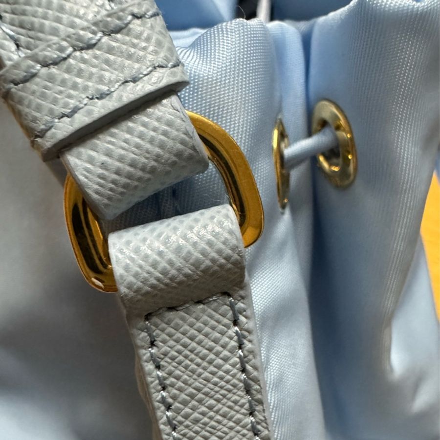 全新 Prada Duet Re-Nylon 水桶袋淺藍色 (附長肩帶)-14