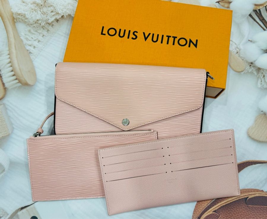 全新LV LOUIS VUITTON 側背包 EPI信封 三合一鏈條包-0