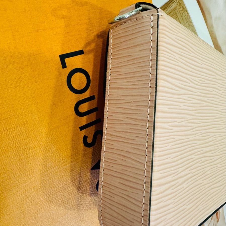 全新LV LOUIS VUITTON 側背包 EPI信封 三合一鏈條包-4